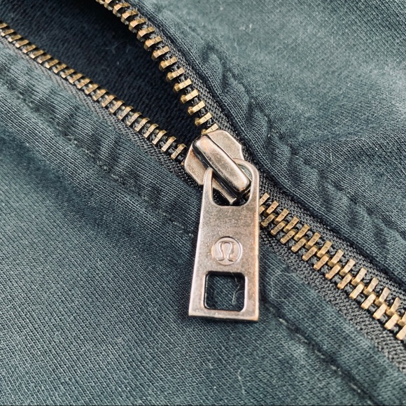 GUC Lululemon Scuba Hoodie - Picture 4 of 5